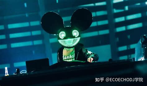 死老鼠|电音界头号“喷子”：让人又爱又恨的Deadmau5